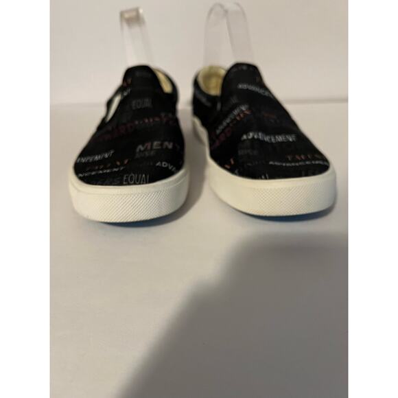 Bucketfeet Unisex Comfort Patterned Canvas Slip-On Sneakers Black Size W10/M8.5 - Picture 3 of 11